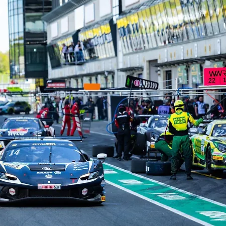 Hotel Motorsport Arena