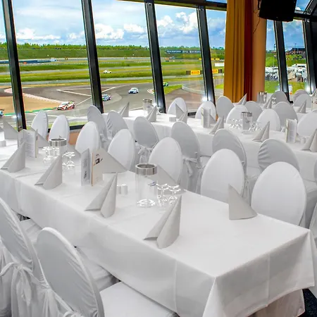 Motorsport Arena 4* Oschersleben